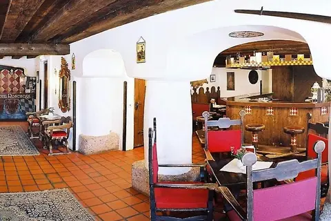 Family Hotel Schloss Rosenegg in Fieberbrunn — foto 15