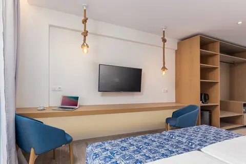 Sirocco Hotel in Δημοτική Ενότητα Λευκιμμαίων — foto 14