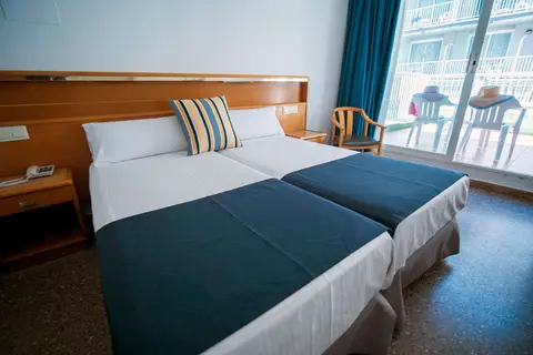 Don Juan Tossa Bungalows in Tossa de Mar — foto 15