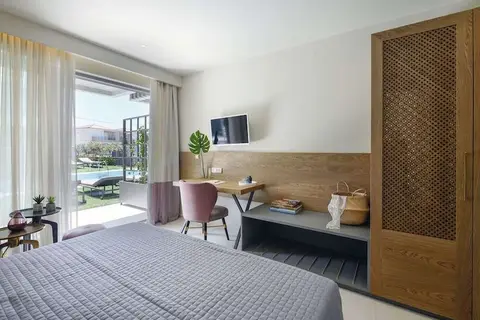 Serenity Suites in Nikiti, foto 16