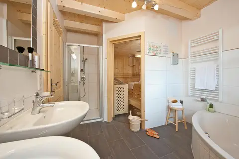 BRUGGER Aparthotel in Mayrhofen — foto 4