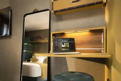 Whistler Hotel in Parijs, foto 17