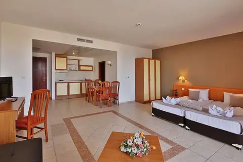 Prestige Hotel & Aquapark in Варна — foto 19