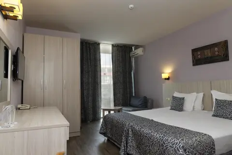 Hotel Slavey in СПА център Ривиера Бийч — foto 18