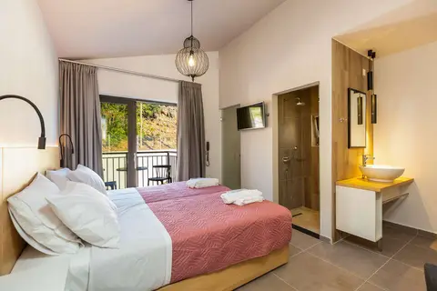T Hotel Premium Suites in Vlichada, foto 4