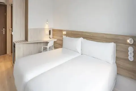 B&B HOTEL Olhao Algarve in Olhão