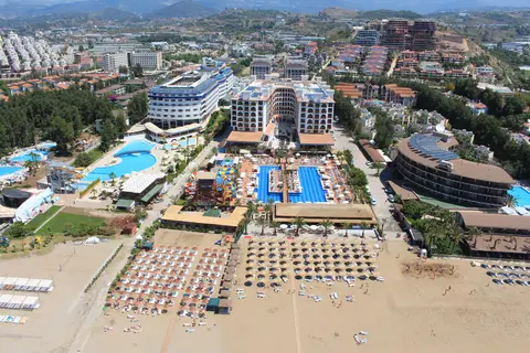 Quattro Beach Spa & Resort Hotel in Alaşehir — foto 12