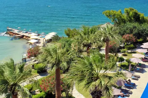 Babaylon Hotel in Cesme — foto 2