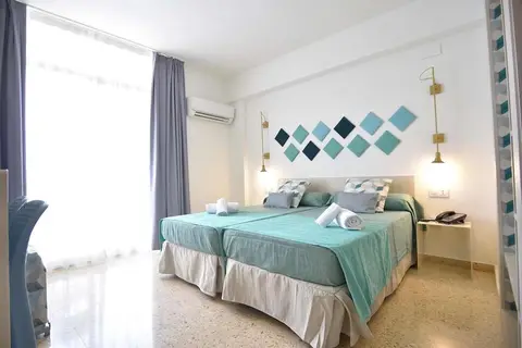 Hotel Gala Placidia in Benidorm — foto 2