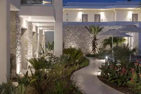 Oneiro Boutique Hotel in Τιγκάκι — foto 16