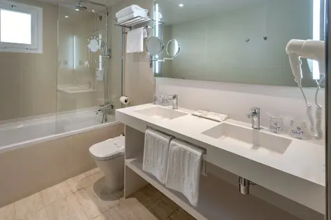 Hotel GHT Marítim in Calella — foto 26