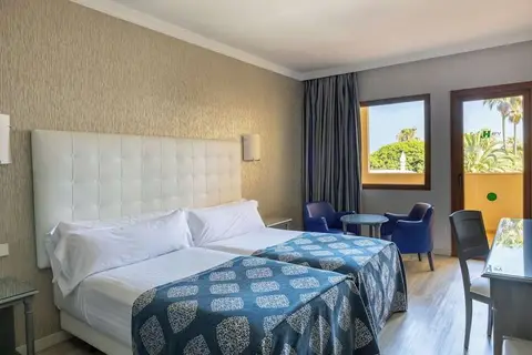 Hotel IPV Palace & Spa in Fuengirola — foto 3