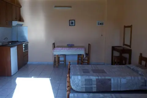 Amadeus Hawaii Studios & Apartments in Σιδάρι — foto 3