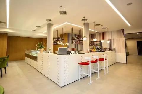 Regina Palm in Vlorë, foto 8