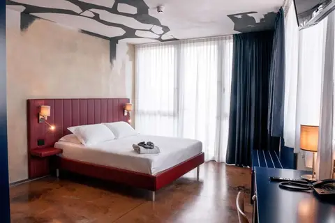 K Modern Hotel in Peschiera del Garda — foto 5