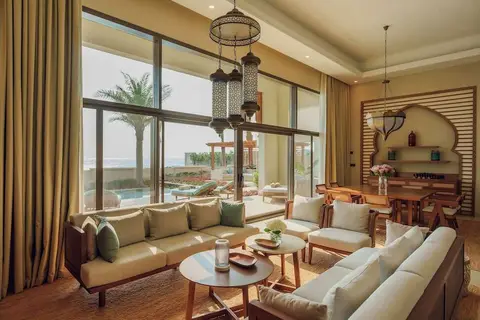 Naama Beach Villas & Spa in Al Aqah - العقة — foto 8