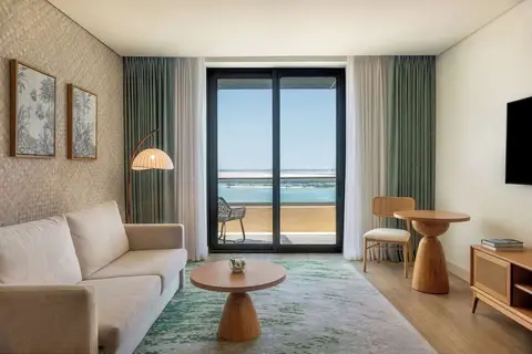 Yas Plaza Mangroves by IHG in جزيرة ياس — foto 5
