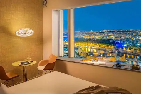 TOO Hotel Paris Mgallery in Parijs — foto 3