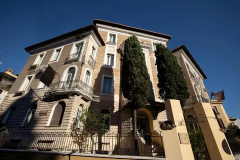 The Cross in Rome