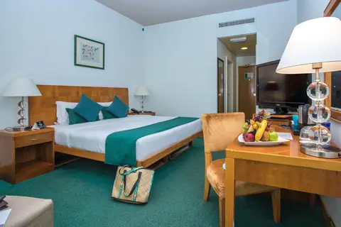 BM Beach Hotel in Ras Al Khaimah — foto 18