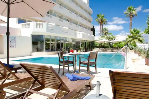 Blue Sea Paraiso Beach in es Canar — foto 4