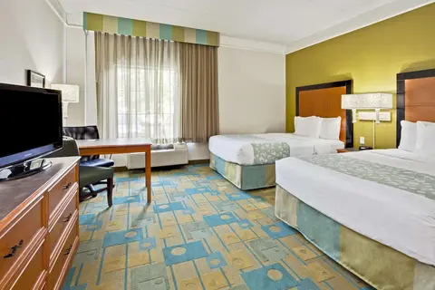 La Quinta Inn & Suites by Wyndham Ft. Lauderdale Airport in Hollywood — foto 28