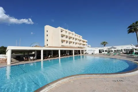 Piere Anne Beach Hotel in Ayia Napa — foto 4