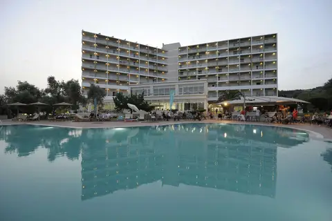 Evia Riviera Resort in Δημοτική Ενότητα Αμαρυνθίων — foto 16