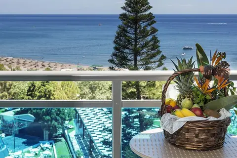 Calypso Beach Hotel in Φαληράκι — foto 3