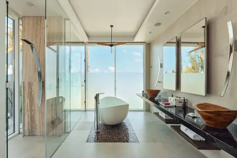 Jumeirah Olhahali Island in Noord Male Atol, foto 11
