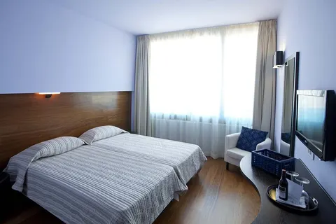 Athens Center Square foto 1