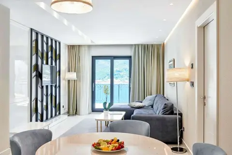 Huma Kotor Bay Hotel & Villas in Dobrota — foto 13