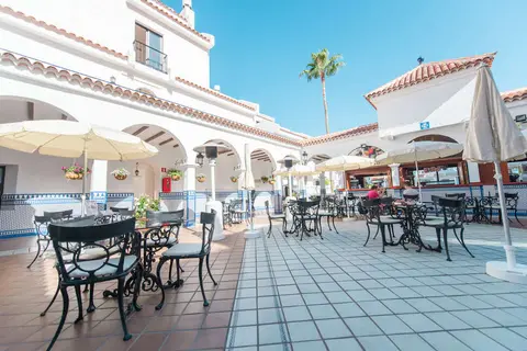 Ona Beverly Hills Heights in Arona — foto 7