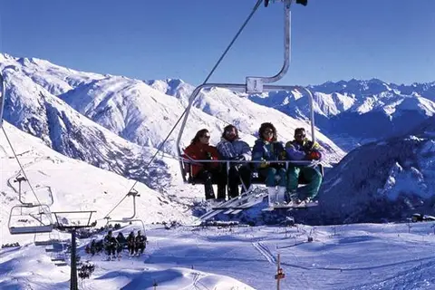 Hotel Tuca in Pyreneeën — foto 17