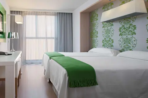 DoubleTree by Hilton Hotel Girona in Girona — foto 11
