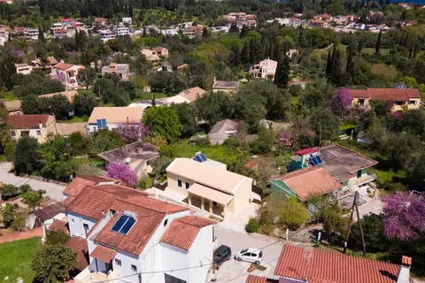 Aggeliki Apartments in Dassia Ski Club: Parasailing Water Sports in Corfu, foto 14