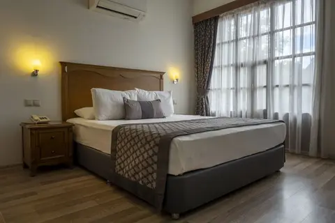 Argos Hotel in Muratpaşa — foto 10
