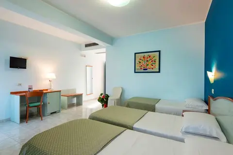 Atlantis Palace Hotel in Mascali — foto 11