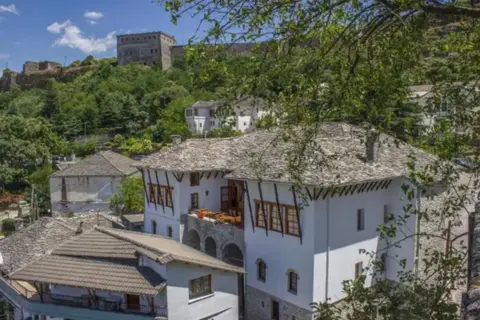 Hotel Old Bazaar in Gjirokastra