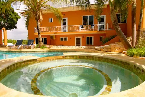 Curinjo Resort in Villa — foto 11