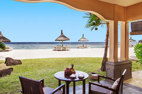 Shanti Maurice Resort & Spa in St Felix Public Beach — foto 28