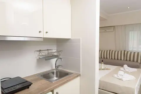 Ammos Beach Seaside Luxury Suites in Athene — foto 13
