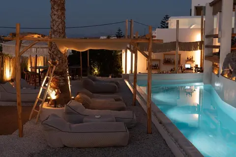 Sandaya Luxury Suites in Νάουσα — foto 3