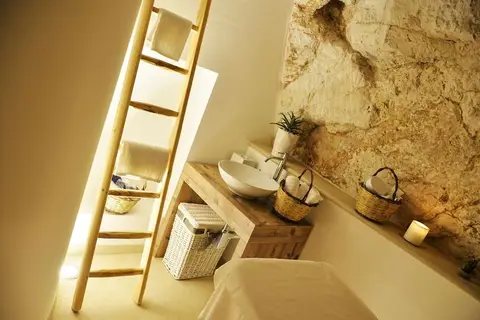 Ostuni Palace in Ostuni — foto 5
