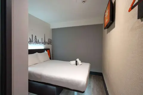 EasyHotel London City Shoreditch in Londen — foto 9