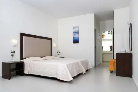 Troulis Aparthotel in Vlichada, foto 8