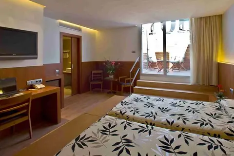Hotel Lleo in Barcelona — foto 25