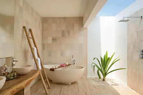 Kuredhivaru Resort and Spa Maldives in Noonu Atoll Education Centre — foto 25