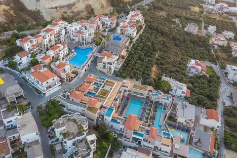 Atlantica Caldera Village in Agia Marina, foto 16