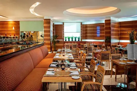 Four Points by Sheraton Bur Dubai in Dubai — foto 13